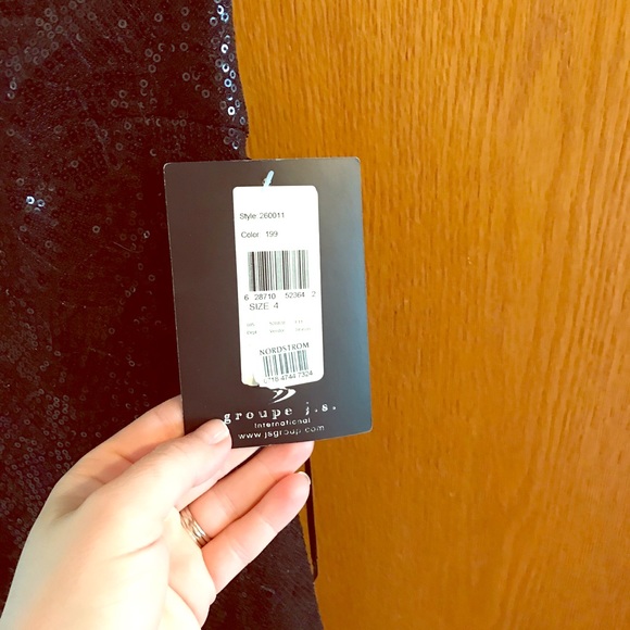 Black sequence prom dress - Picture 2 of 4